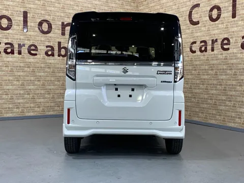 Suzuki Spacia Custom