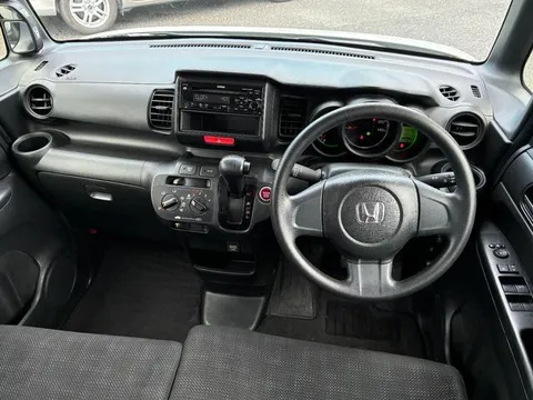 Honda N-BOX Plus