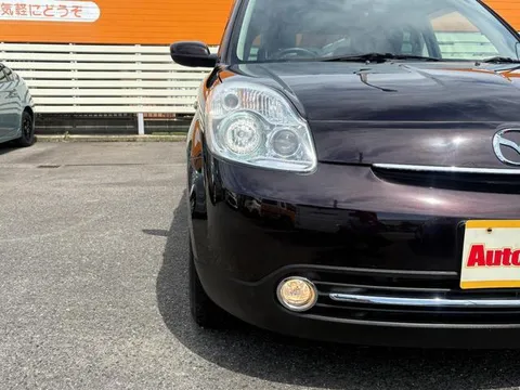 Mazda Verisa