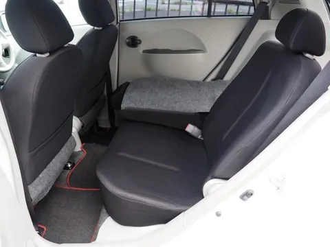 Mitsubishi I
