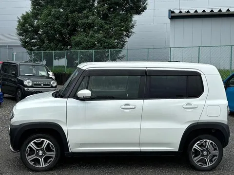 Mazda Flair Crossover