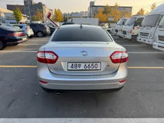 Renault SM3