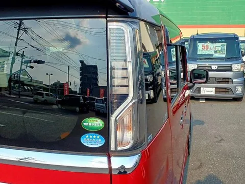 Suzuki Spacia Custom