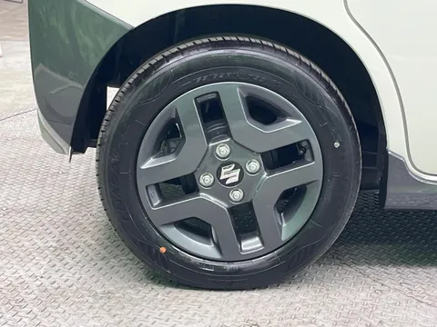 Suzuki Spacia Gear