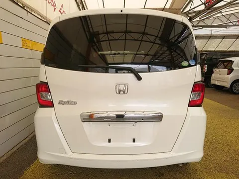 Honda Freed Spike