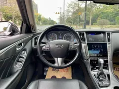 Infiniti Q50L