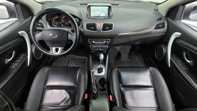 Renault SM3