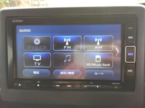 Honda N-BOX Custom
