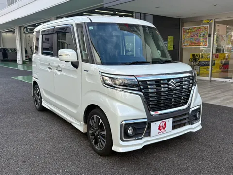 Suzuki Spacia Custom