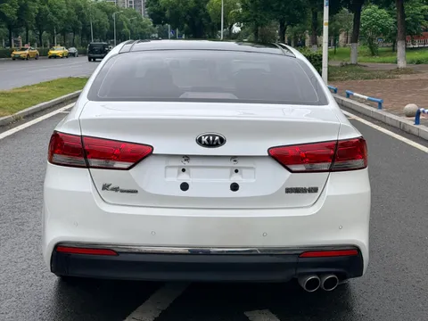 Kia K4