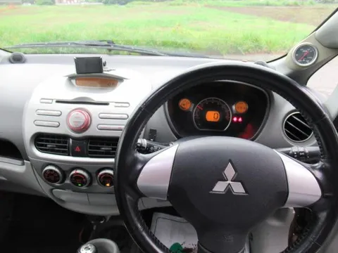 Mitsubishi I