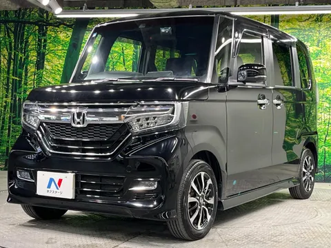 Honda N-BOX Custom