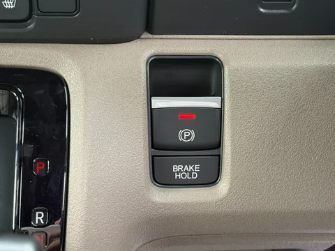 Honda N-BOX Joy