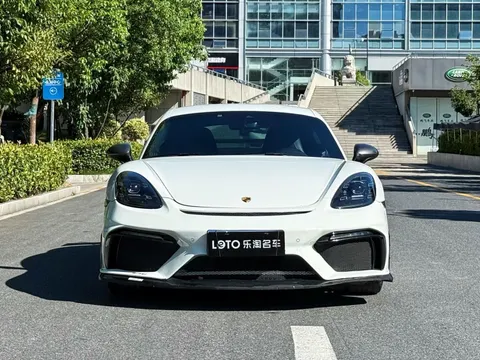 Porsche 718