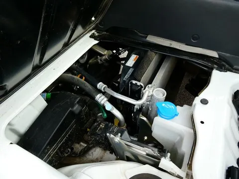 Mazda Scrum Truck