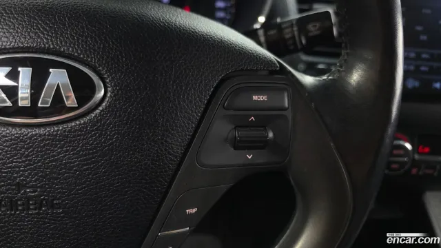 Kia Cerato (K3)