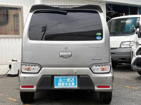 Suzuki Wagon R Stingray