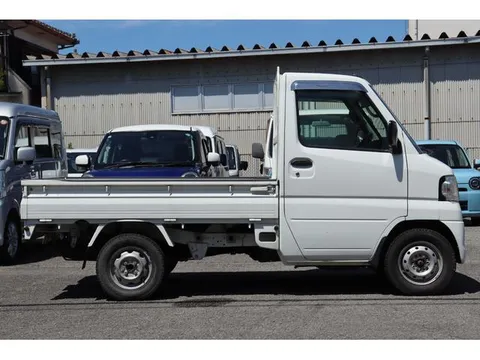 Mitsubishi Minicab Truck