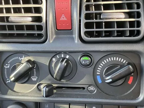 Nissan Clipper Truck
