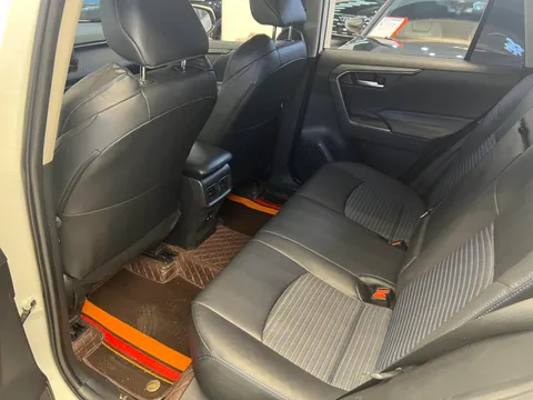 Toyota Wildlander
