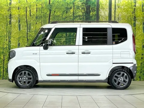Suzuki Spacia Gear