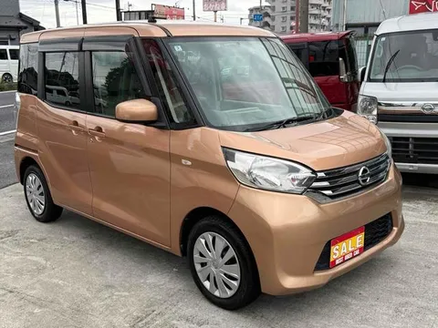 Nissan Dayz Roox