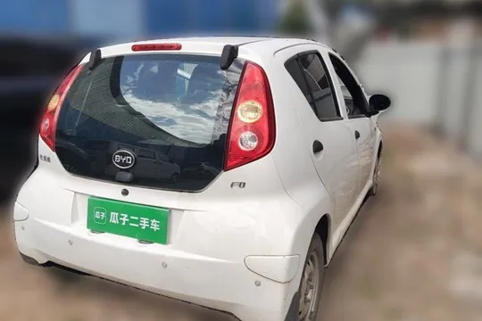 BYD F0