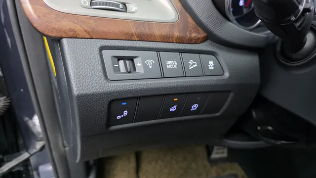 Hyundai Grand Santa Fe (Maxcruz)