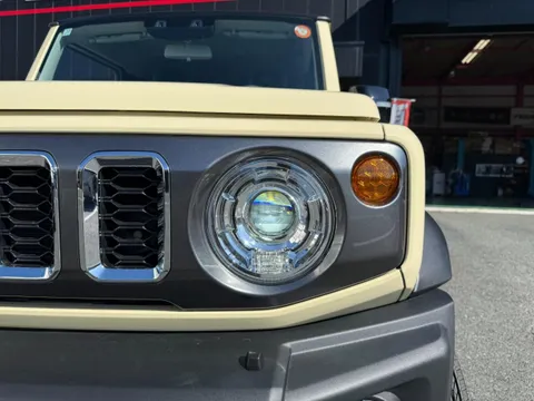 Suzuki Jimny Nomade
