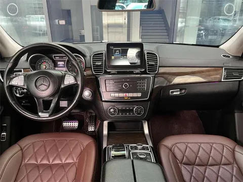 Mercedes-Benz Mercedes-Benz GLS