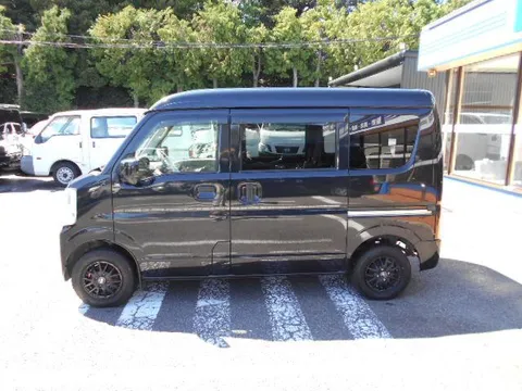 Nissan Clipper