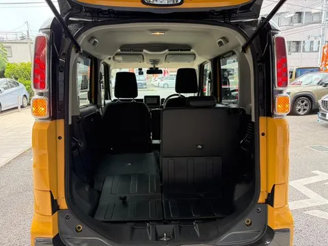 Suzuki Spacia Gear