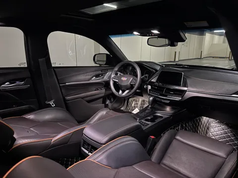 Cadillac CT4