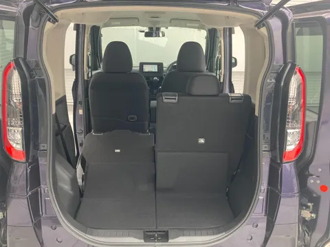 Mitsubishi eK X Space