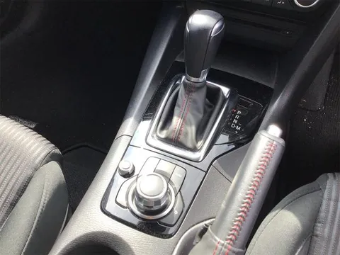 Mazda Axela Sport