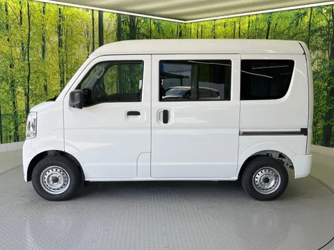 Nissan Clipper