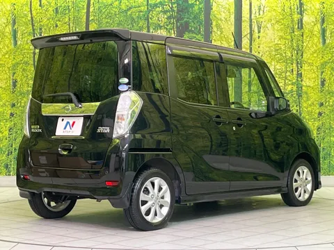 Nissan Dayz Roox