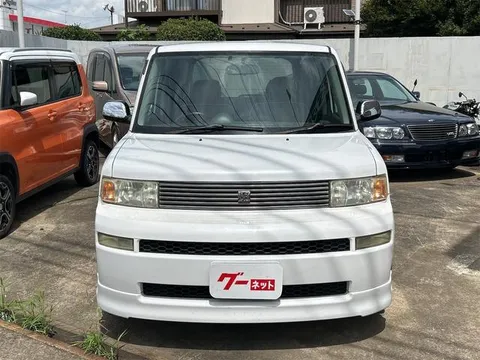 Toyota bB