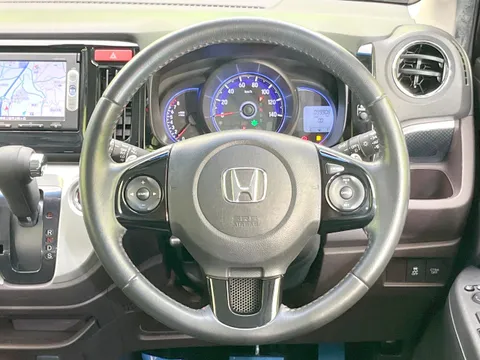 Honda N-WGN Custom