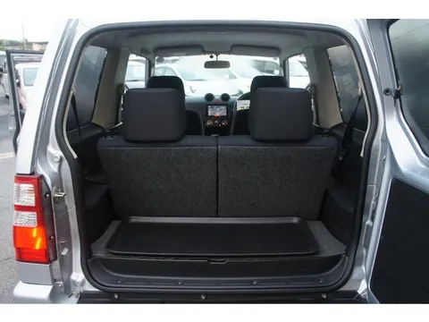 Nissan KIX