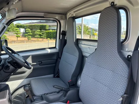 Nissan Clipper Truck