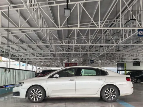 Citroen C6