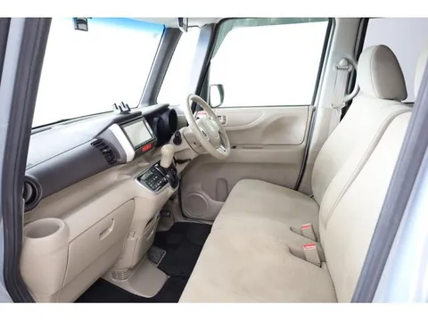 Honda N-BOX Plus