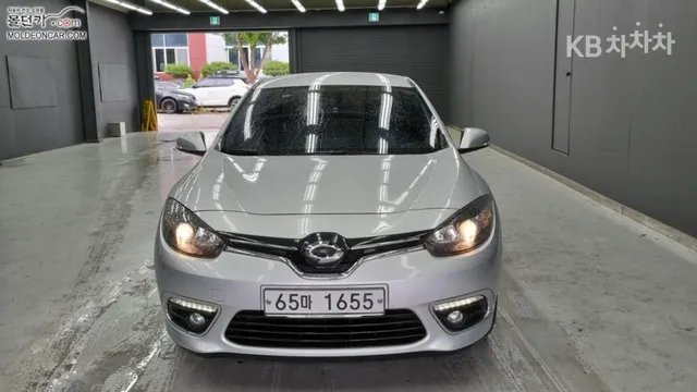 Renault SM3