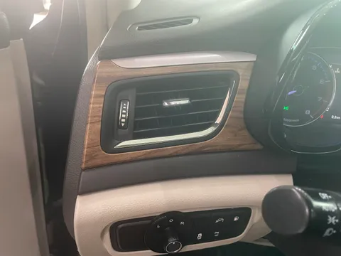 Gac GS8