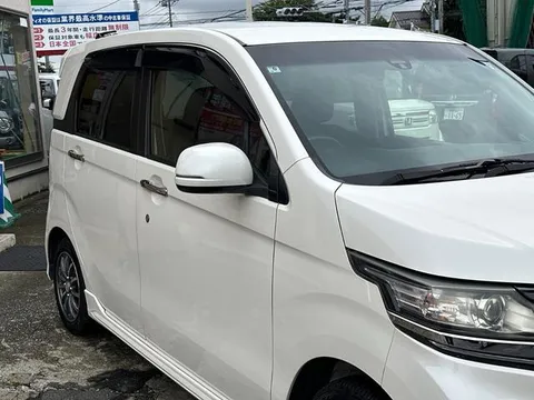 Honda N-WGN Custom