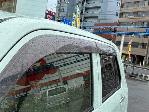 Daihatsu Mira Tocot