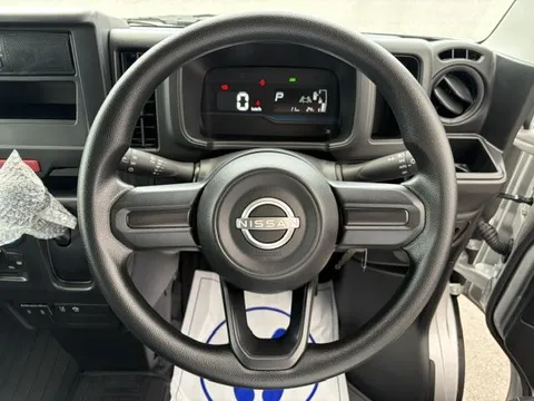 Nissan Clipper