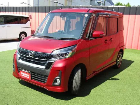 Nissan Dayz Roox