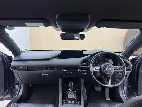 Mazda MAZDA3 Fastback